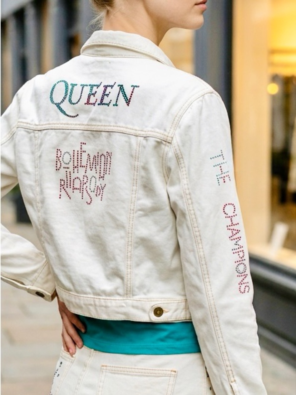 QUEEN handmade band Jacket. Austrian crystals!! 🤘🎤🇬🇧. White denim Women’s XL